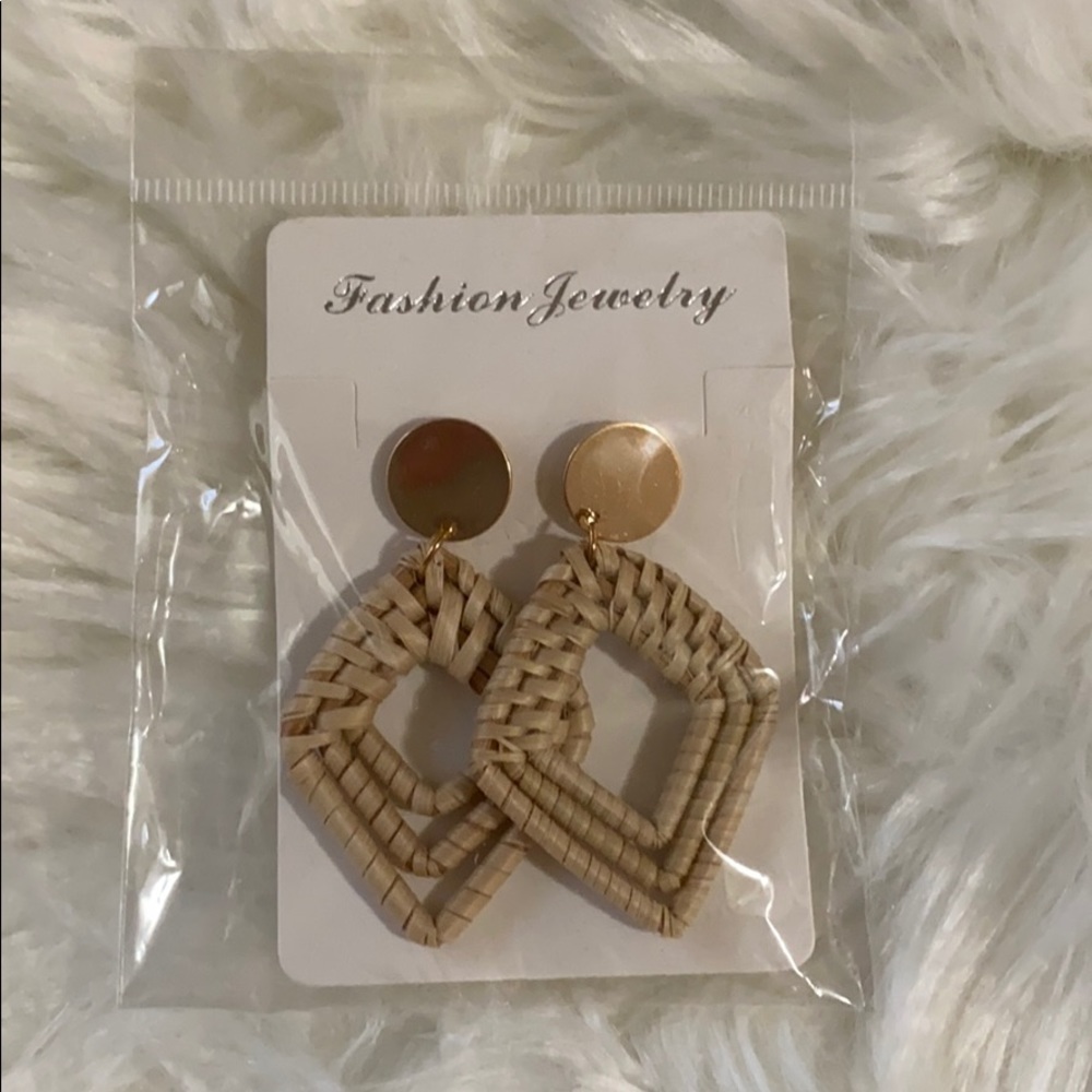 BRAND NEW Rattan/Bamboo Earrings